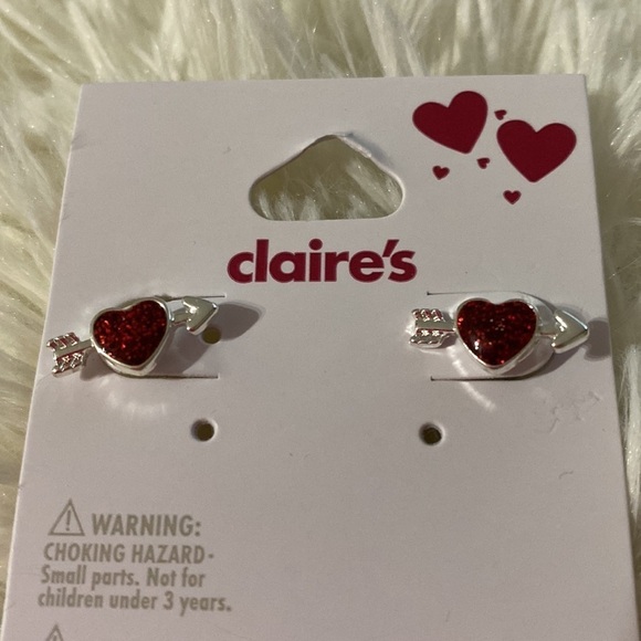 Claire’s 💘Cupid heart💘 earrings - Picture 3 of 3